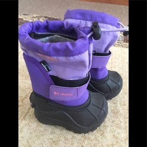 NWOT SIZE 4 Columbia Toddler Boots